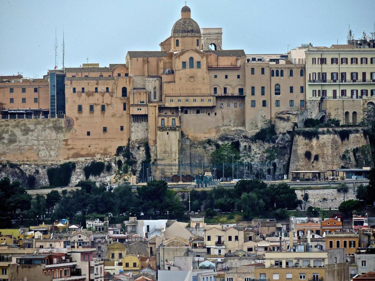 Collegio Suite Cagliari Eksteriør billede